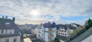 VERKAUFT! 2 Zimmerwohnung mit Süd-Balkon + KFZ-Stellplatz-Nähe Klinikum Höchst-einzugsbereit –