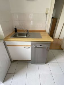 VERMIETET! Hell und freundlich: 2 Zimmerwohnung mit Wohnküche – ruhig und zentral in Heddernheim