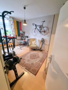VERMIETET! Altbaucharme zentral in Bornheim! Helle 3 Zimmerwohnung direkt auf der Berger Straße