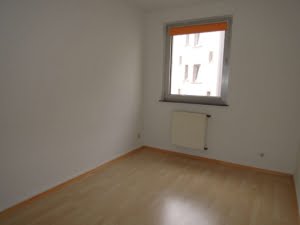 VERMIETET! Gemütliche 2 Zimmerwohnung mit Wannenbad – zentral in Rödelheim