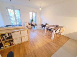 VERMIETET! Schickes 1-Zimmer Apartment (Neubau 2020) mit Balkon, Parkett, EBK – zentr. Ostend Lage