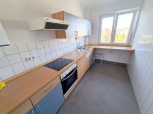 VERMIETET! Großzügige 3 Zimmerwohnung mit Südbalkon inkl EBK – zentral in Sachsenhausen