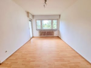 VERMIETET! Sonnige 2 Zimmerwohnung mit Balkon – direkt am Kettler Krankenhaus
