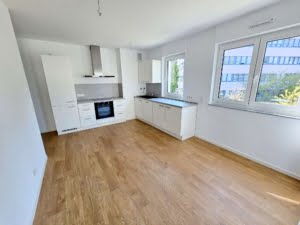 VERMIETET! Richtig schick & Nagelneu : große 4-Zimmerwohnung mit großem Balkon – ruhig in Offenbach-Ost
