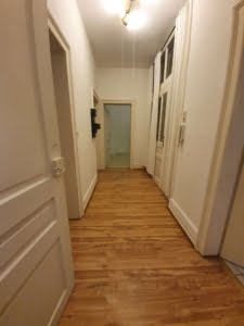 VERMIETET! Altbaucharme pur! Gemütliche 2 Zimmerwohnung mit Wohnküche in Alt-Eschersheim