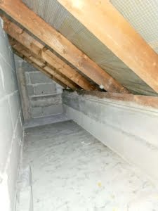 VERMIETET! Einzugsbereit! Große 3,5 Zimmerwohnung mit Balkon plus Garage – top Lage Rumpenheim