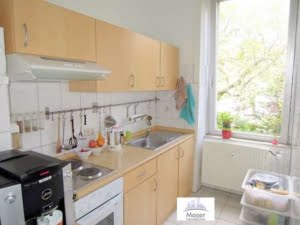 VERMIETET! Gemütliche, kleine 3 Zimmerwohnung inkl. EBK – ruhig und zentral in Bornheim