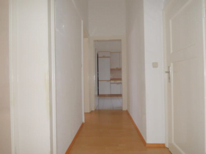 VERMIETET! Hell und freundlich: 2 Zimmerwohnung mit Wohnküche – ruhig und zentral in Heddernheim