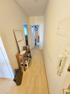 VERMIETET! Großzügige sonnige 2 Zimmer mit Südbalkon + EBK – nahe Berger Straße – Bornheim Mitte