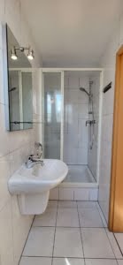 VERKAUFT! Ihr neues Heim erwartet Sie! Reihenhaus: 5 Zimmer + Terrasse + Garten + 2 KFZ-Stellplätze