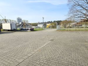 VERMIETET! Lager-/Produktionshalle mit vielen Möglichkeiten – gute Anbindung im Gewerbegebiet von Altenstadt