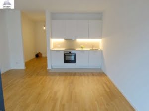 VERMIETET! Richtig schickes 1-Zimmer Apartment (Neubau 2020) mit Balkon, Parkett, EBK – zentr. Ostend Lage