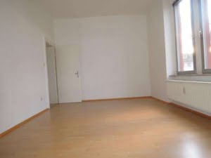 VERMIETET! Hell und freundlich: 2 Zimmerwohnung mit Wohnküche – ruhig und zentral in Heddernheim