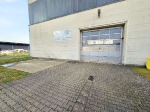 VERMIETET! Lager-/Produktionshalle mit vielen Möglichkeiten – gute Anbindung im Gewerbegebiet von Altenstadt