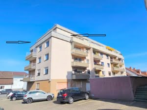 VERKAUFT! Karben-Kloppenheim: Panoramablick in großer 3 Zimmer Penthousewohnung + Einzelgarage