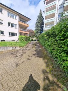 VERMIETET! Abgeschlossene Einzelgarage – direkt am Ketteler Krankenhaus – Offenbach