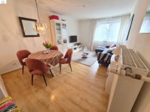 VERMIETET! Top Westendlage! Gemütliche 2 Zimmerwohnung mit Balkon + Einbauküche