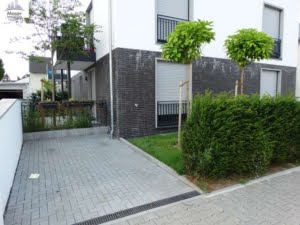VERMIETET! NEUBAU 2017! Schicke 2- Zimmer Wohnung mit Balkon + Einbauküche – Niederroden