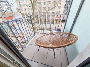 VERMIETET! Sonnige 2-Zimmer Wohnung mit 2 Balkonen, Parkett, Einbauküche- zentr. Ostend Lage