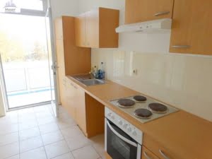 VERMIETET! Gemütliche 2 Zimmerwohnung mit Balkon + Blick auf die Niddawiesen – Rödelheim