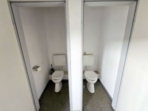 VERMIETET! Lager-/Produktionshalle mit vielen Möglichkeiten – gute Anbindung im Gewerbegebiet von Altenstadt