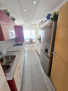 VERMIETET! Gemütliche großzügige 3 Zimmerwohnung mit Balkon – ruhig + zentral in Oberrad