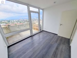 VERMIETET Panorama-Blick Frankfurt! 18. OG 3 Zimmer Penthouse-like Terrasse + Balkon – Sachsenhausen