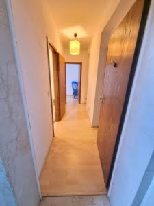 VERMIETET! Sonnige 2 Zimmerwohnung mit Wohnküche + großem Balkon – Bornheim Grenze Ostend
