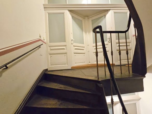 VERMIETET! Großzügig ! Gemütliche 1 Zimmerwohnung mit Wohnküche – zentral Sachsenhausen