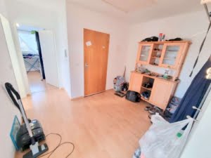VERMIETET!Sonnige, gemütliche 2 Zimmer Dachgeschoss Wohnung in gepflegtem MFH zentral in Bad Soden