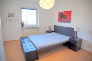 VERMIETET! 3 Zimmerwohnung mit großem Balkon und Wohnküche – direkt gegenüber dem Klinikum OF