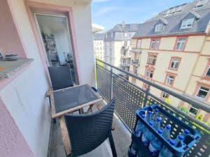 VERMIETET! Großzügige 1-Zimmerwohnung mit extra Wohnküche und Balkon – Top Lage Sachsenhausen