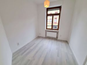VERMIETET! Klein! Gemütlich! Neu renovierte 2 Zimmerwohnung – mitten in Bornheim Berger Str.