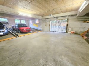 VERKAUFT! Panoramablick! Große 2 Zimmerwohnung mit Dachterrasse + TG-Platz – Top Lage Bad Vilbel