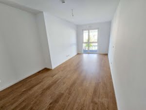VERMIETET! Richtig schick & Nagelneu : große 4-Zimmerwohnung mit großem Balkon – ruhig in Offenbach-Ost