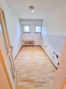 VERMIETET! Sonnige 2 Zimmerwohnung mit Balkon – direkt am Kettler Krankenhaus