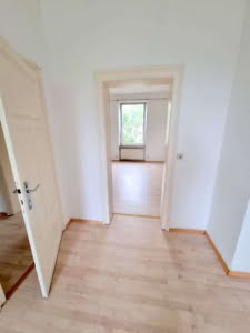 VERMIETET! Altbaucharme zentral in Bornheim! Gemütliche 3 Zimmer Wohnung mit Tageslichtbad
