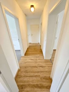 VERMIETET! Sonnige 3 Zimmerwohnung mit Balkon – ruhig in Mühlheim-Lämmerspiel