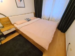 VERMIETET! Sachsenhäuser Lage am Schweizer Platz! Gemütliche 2 Zimmerwohnung mit EBK im 3. OG
