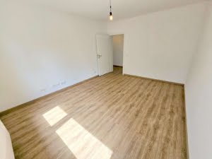 VERMIETET! Sonnige 3 Zimmerwohnung mit Balkon – ruhig in Mühlheim-Lämmerspiel