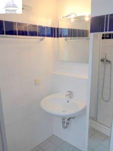 VERMIETET!Bezahlbare, gemütliche 3 Zimmer Altbauwohnung – mitten in Bockenheim
