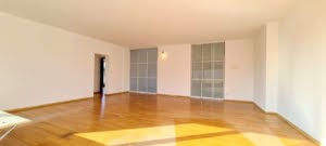 VERKAUFT! Karben-Kloppenheim: Panoramablick in großer 3 Zimmer Penthousewohnung + Einzelgarage