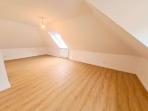 VERKAUFT! 2 Zimmerwohnung mit Süd-Balkon + KFZ-Stellplatz-Nähe Klinikum Höchst-einzugsbereit –