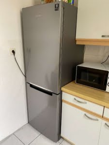 VERMIETET! Hell und freundlich: 2 Zimmerwohnung mit Wohnküche – ruhig und zentral in Heddernheim