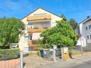 VERMIETET! Neu renoviert! 3-Zimmerwohnung mit 2 Balkonen + Wannenbad – ruhig in Bergen-Enkheim