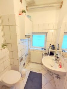 VERMIETET! Großzügig ! Gemütliche 1 Zimmerwohnung mit Wohnküche – zentral Sachsenhausen