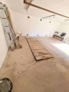 VERMIETET! Neu renoviert! 3-Zimmerwohnung mit 2 Balkonen + Wannenbad – ruhig in Bergen-Enkheim