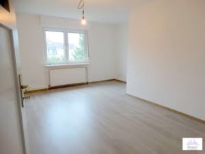 VERMIETET neuw. 2 Zimmerwohnung mit Wohnküche und Loggia + Balkon – zentral Nähe Uniklinik Niederrad