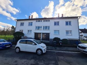 VERMIETET! Frisch renoviert! 3-Zimmerwohnung mit Terrasse + Garten am Feldrand- S-Bahn nah Hofheim