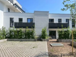 VERMIETET! Schick ! dieses nagelneue 4-Zimmer Townhouse mit Balkon + Terrasse – Offenbach